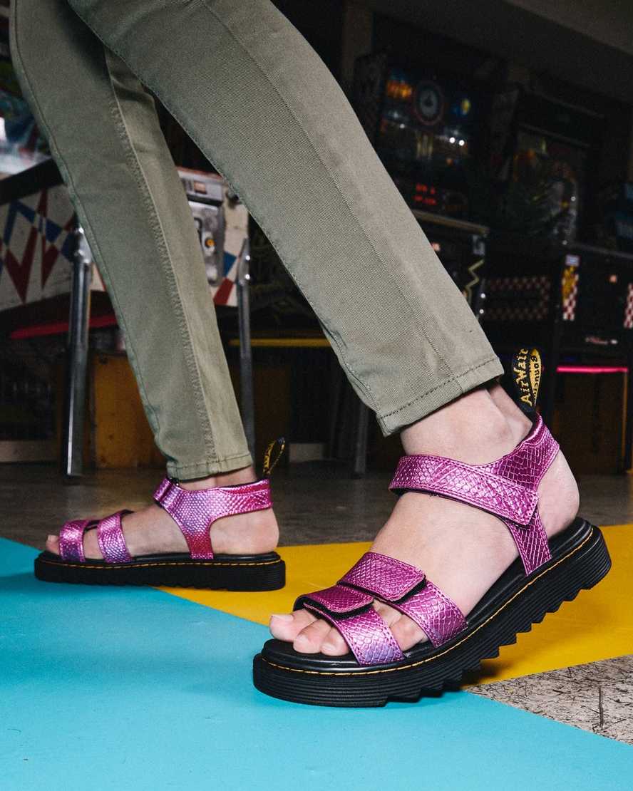 rosa dr martens klaire reptile emboss strap barnsandaler