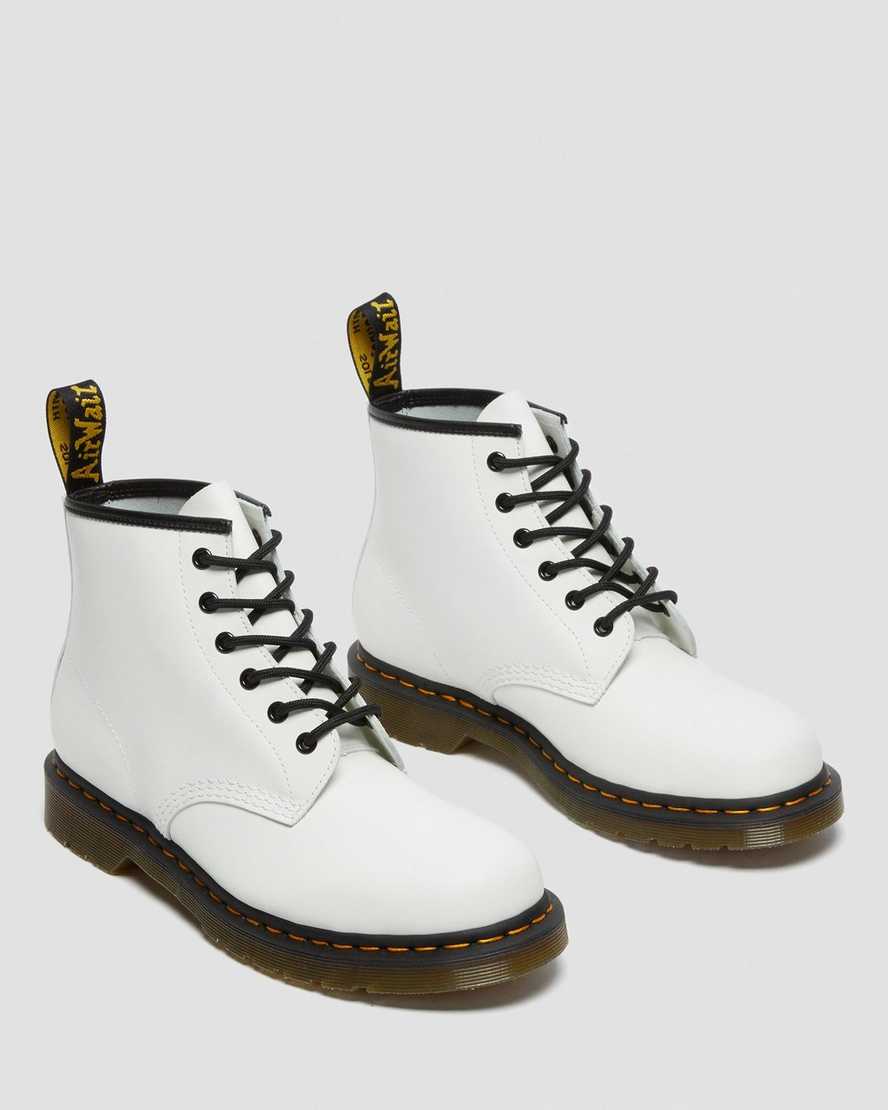 vita dr martens 101 yellow stitch smooth herr ankelstövlar