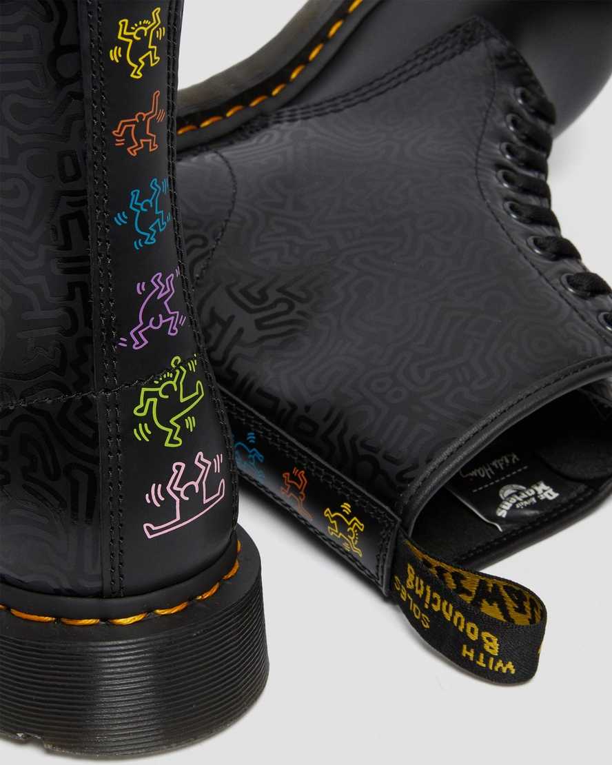 svarta dr martens keith haring 1460 smooth herrstövlar med snörning