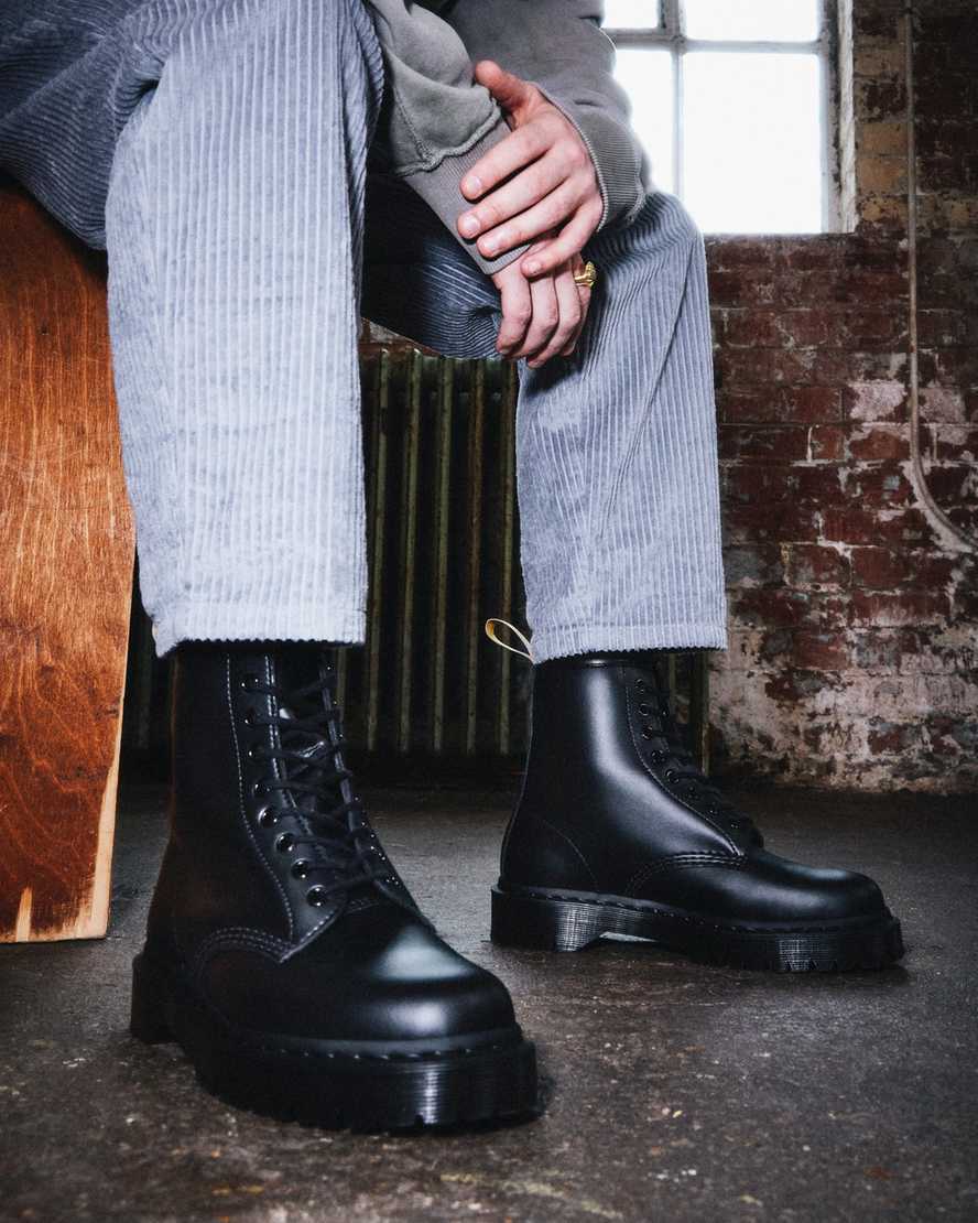 svarta dr martens 1460 bex mono herrstövlar med snörning