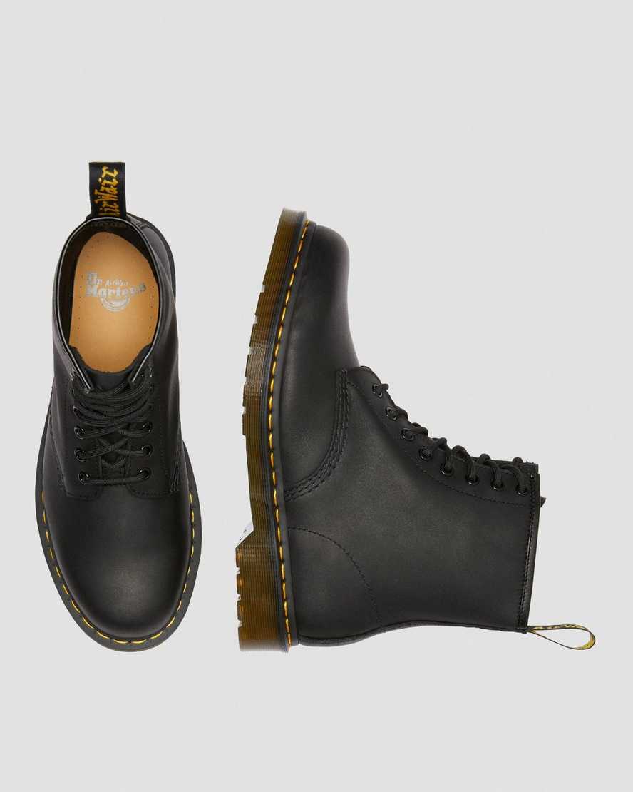 svarta dr martens 1460 greasy herrstövlar med snörning