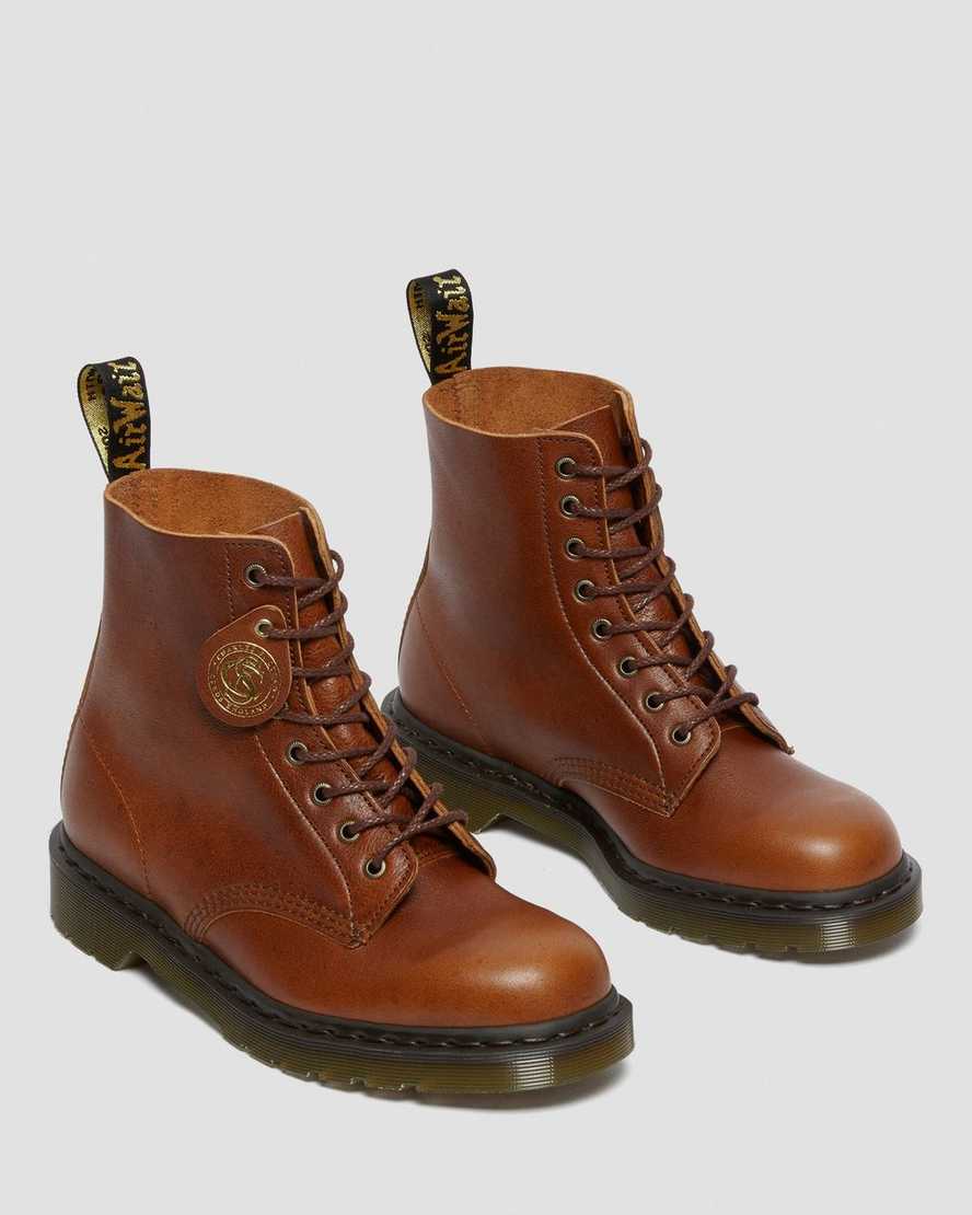 bruna dr martens 1460 pascal herrstövlar med snörning