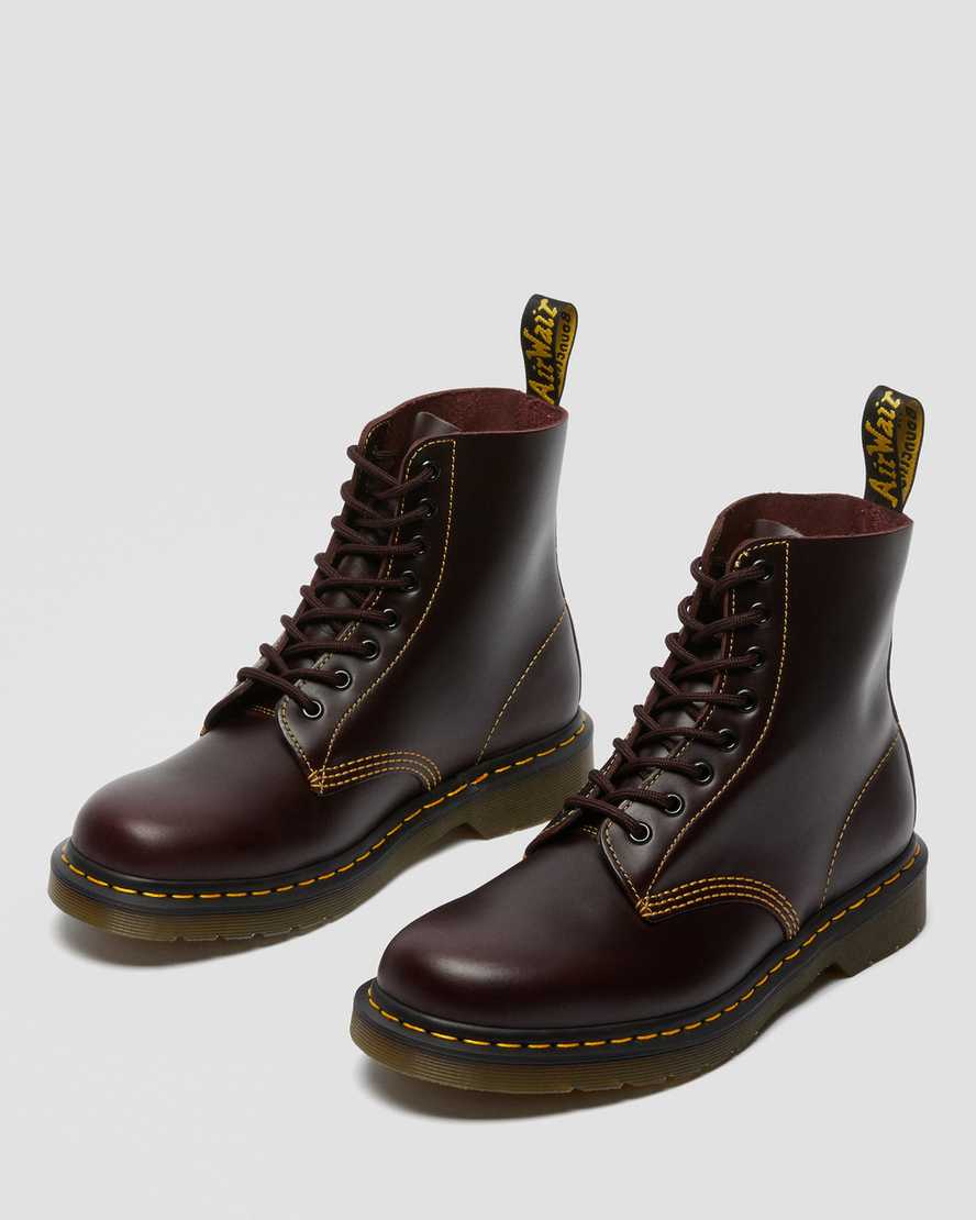 dr martens 1460 pascal atlas herrstövlar med snörning i vinröda