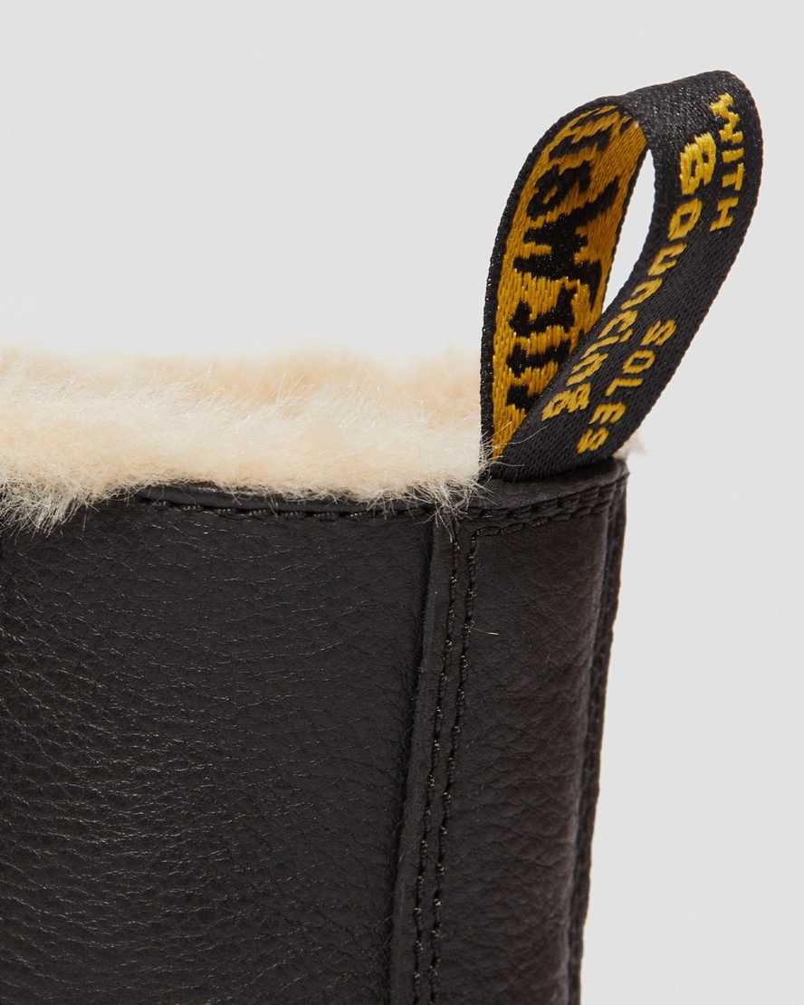 svarta dr martens jadon fodrade platåstövlar med fuskpäls för herr