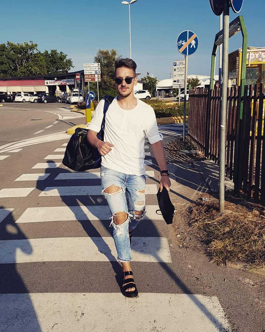 svarta dr martens gryphon brando gladiatorsandaler för män
