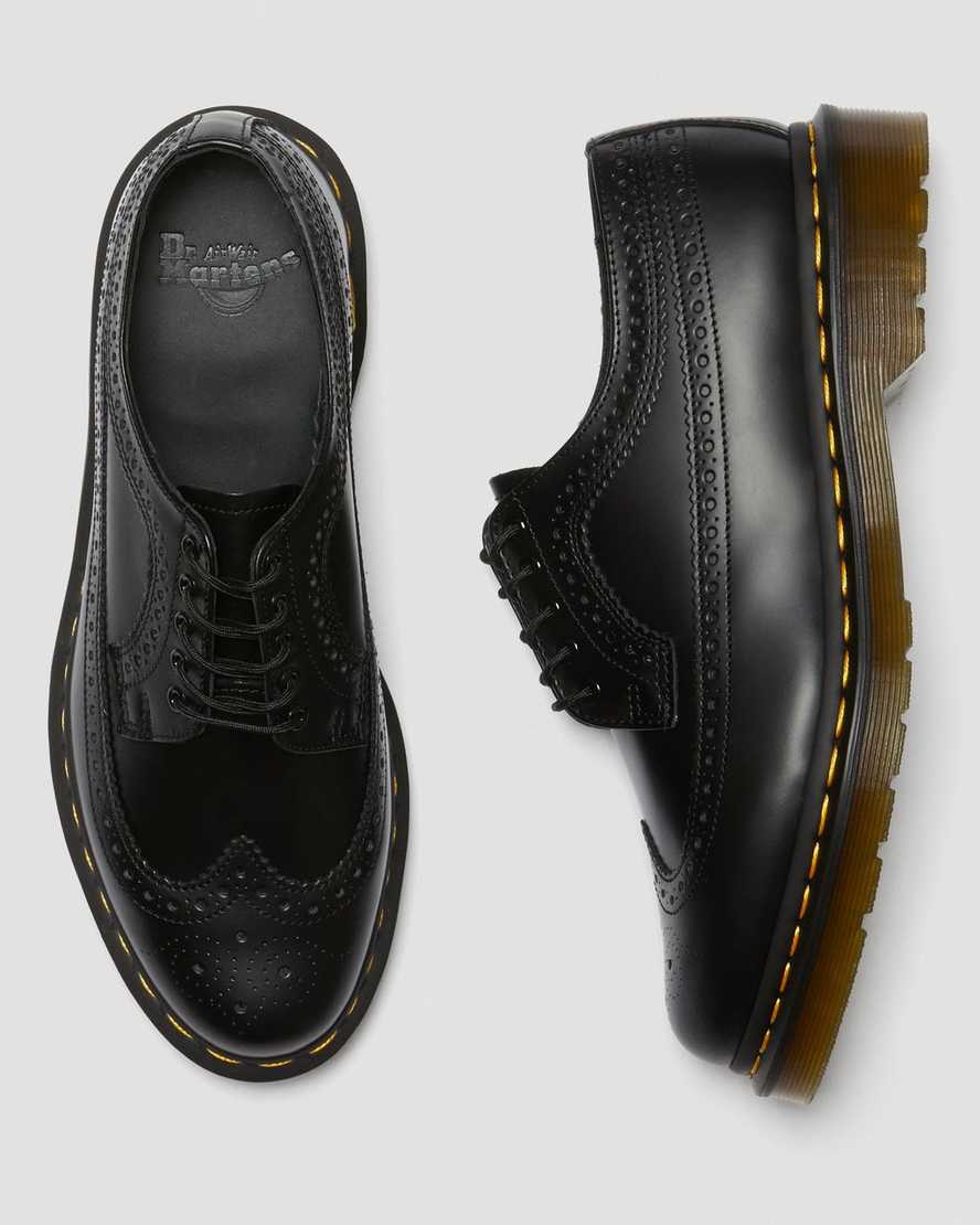 svarta dr martens 3989 yellow stitch smooth brogues för herr