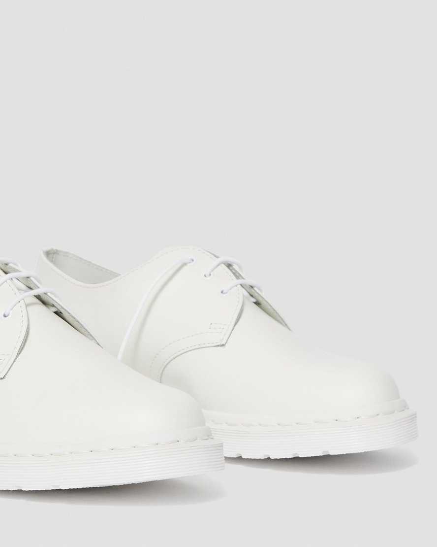 vita dr martens 1461 mono smooth oxfordskor för män