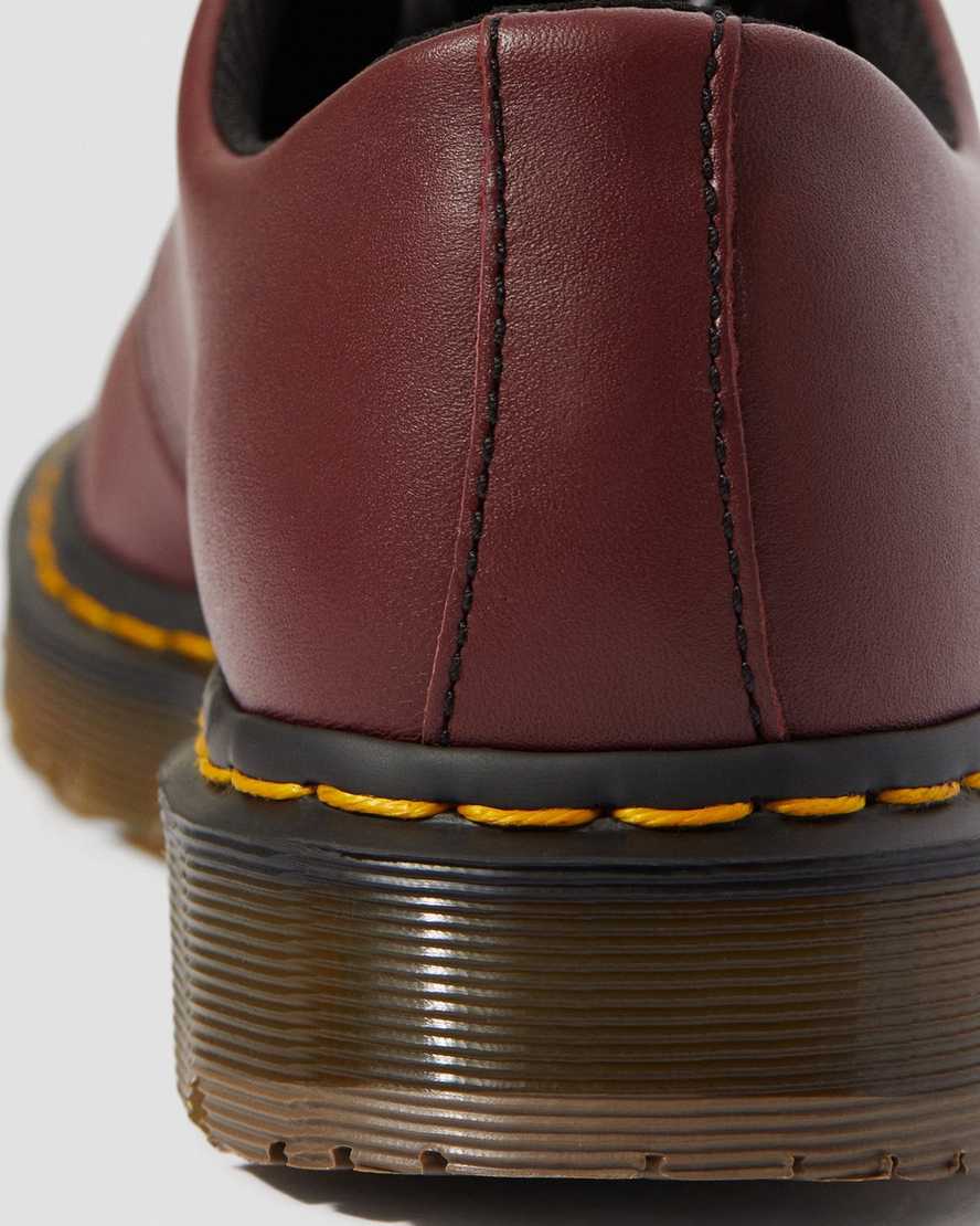 röda dr martens 1461 halkfria oxfordskor för herr