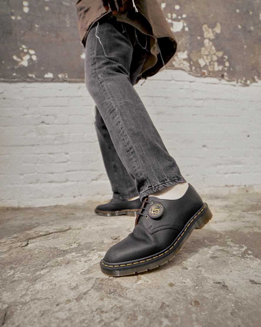 svarta dr martens 1461 classic oil oxfordskor för män