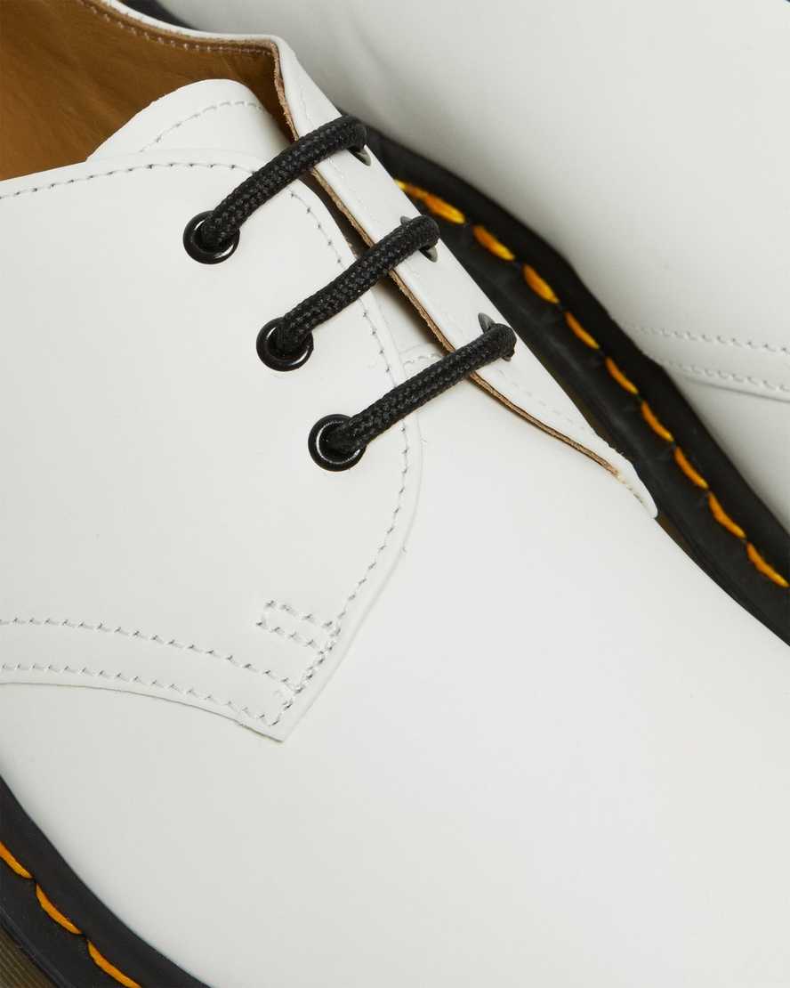 vita dr martens 1461 smooth oxfordskor för män