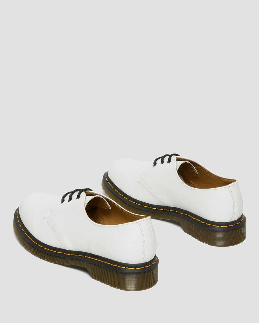 vita dr martens 1461 smooth oxfordskor för män