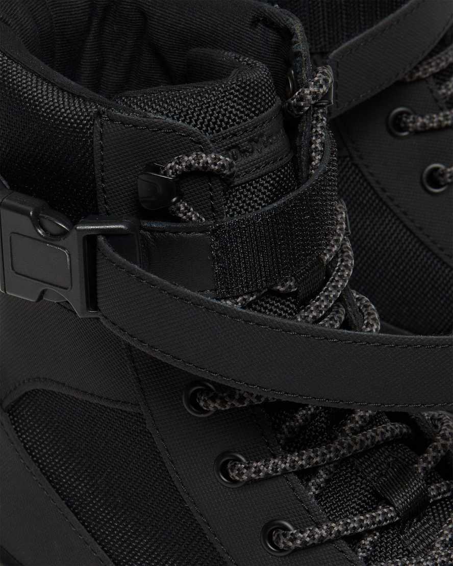 svarta dr martens combs tech extra tough poly damstövlar