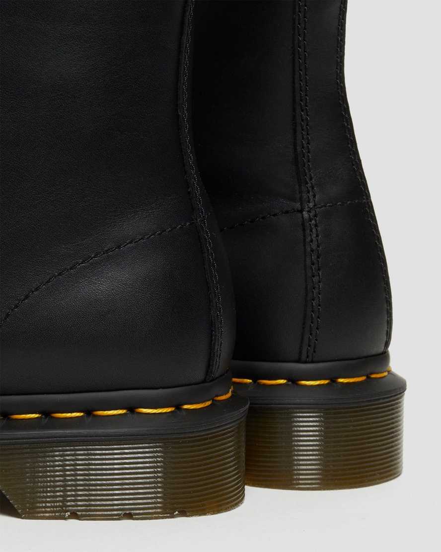 svarta dr martens 1460 pascal wanama damstövlar