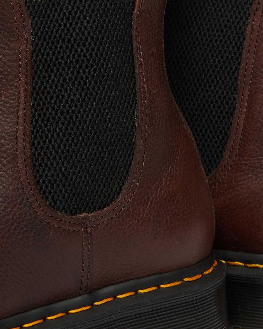 bruna dr martens 2976 chelsea-stövlar med fuskpälsfoder för kvinnor