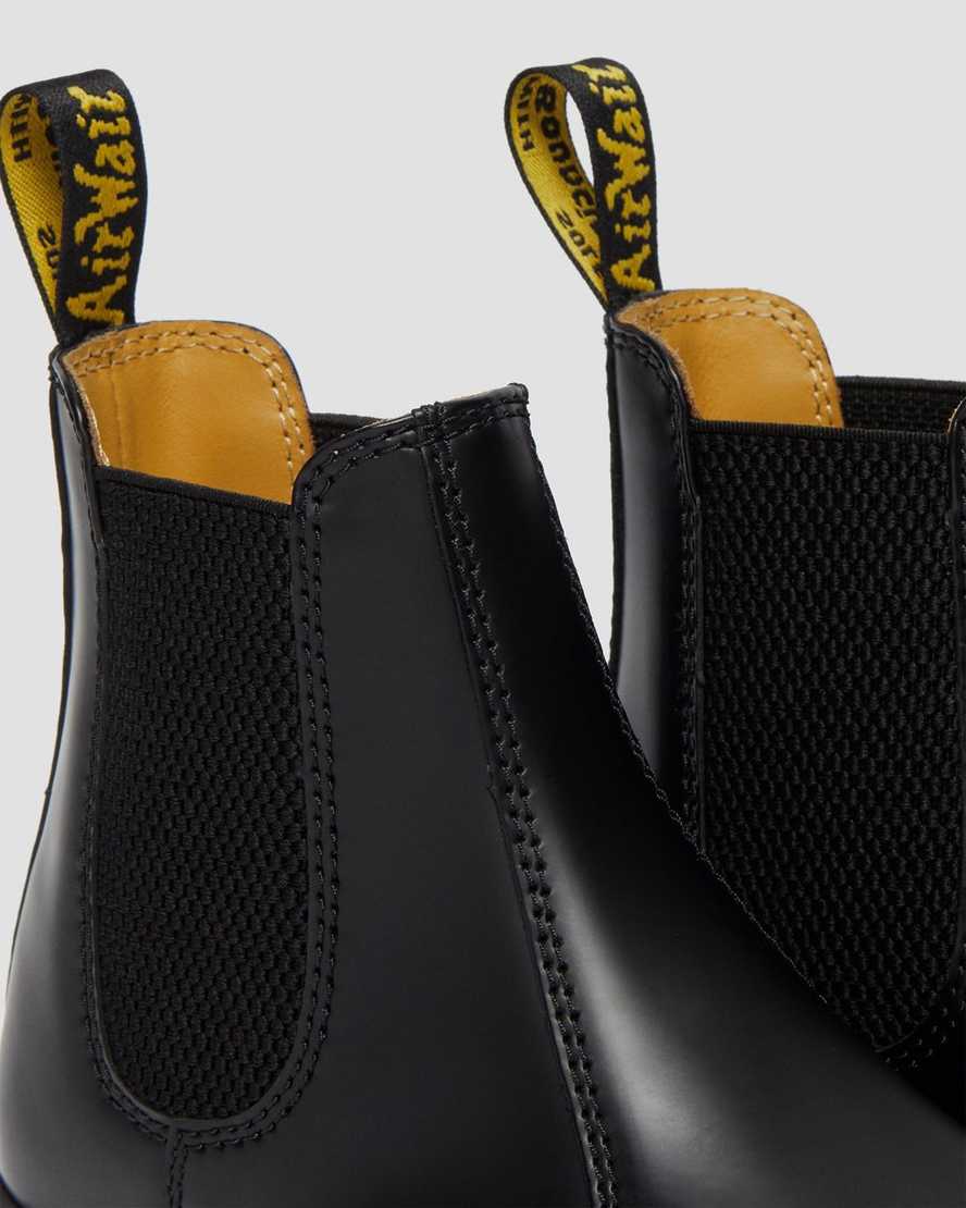 svarta dr martens 2976 smooth chelsea-stövlar för kvinnor
