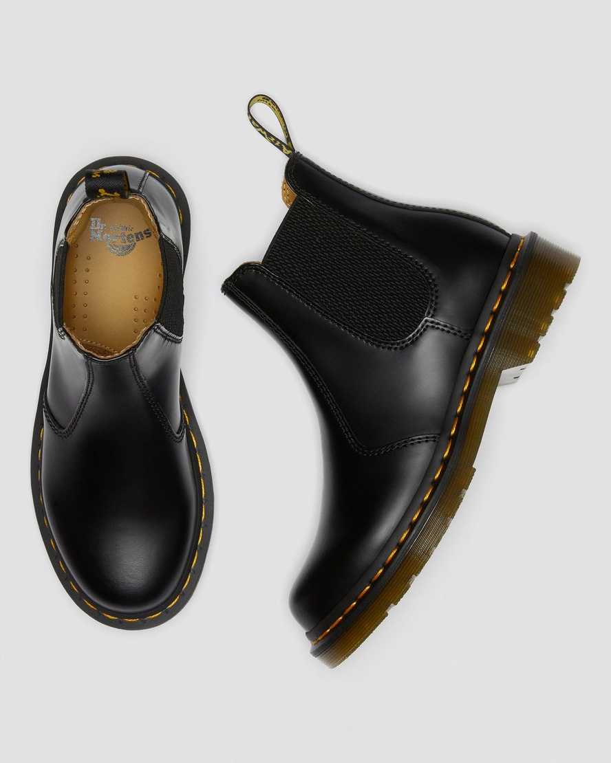 svarta dr martens 2976 smooth chelsea-stövlar för kvinnor