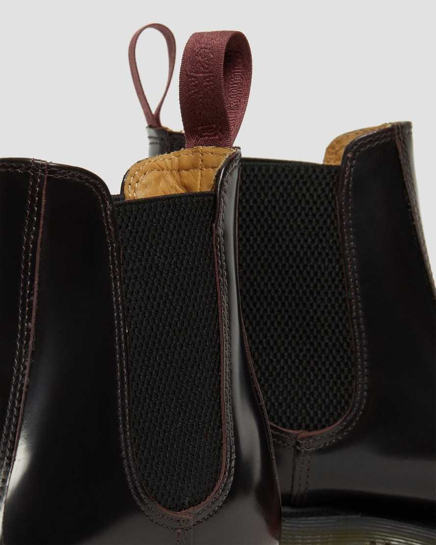 röda dr martens flora arcadia chelsea-stövlar för kvinnor