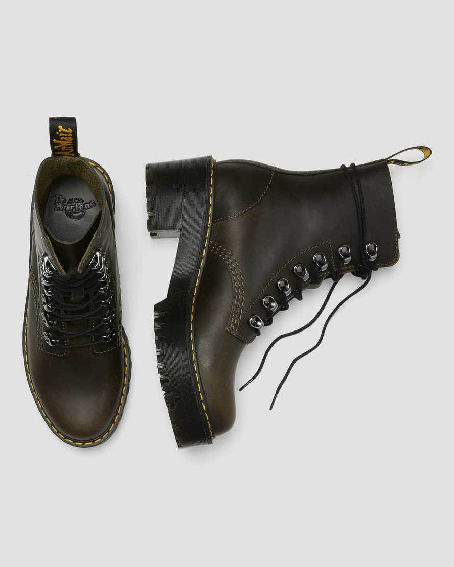 bruna dr martens leona damklackade stövlar
