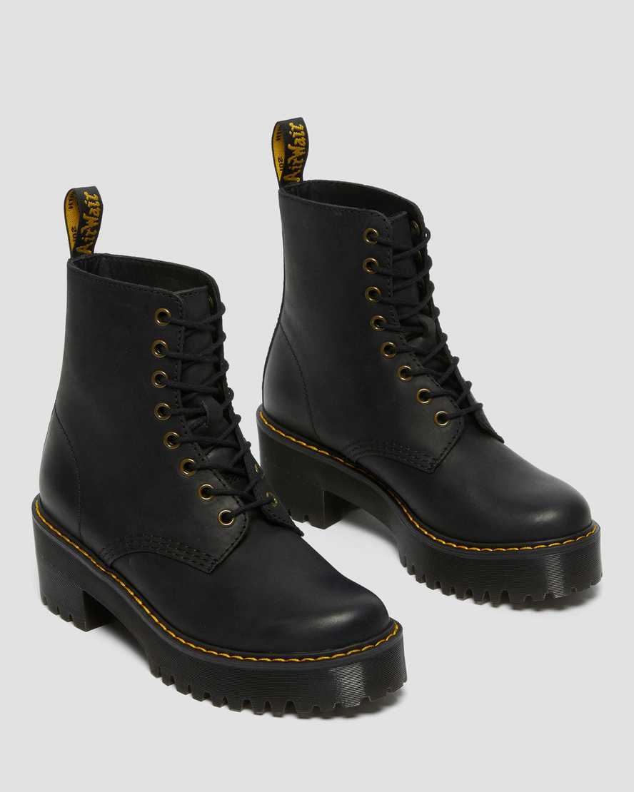 svarta dr martens shriver hi wyoming damklackade stövlar