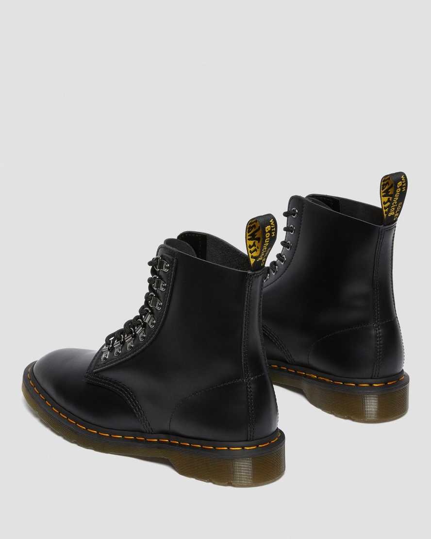 svarta dr martens 1460 pascal verso smooth damstövlar med snörning