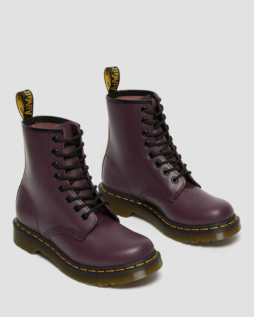 lila dr martens 1460 smooth damstövlar med snörning