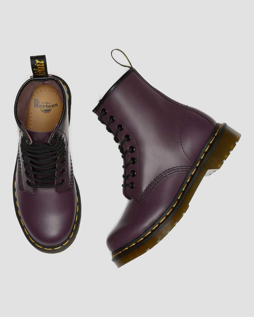 lila dr martens 1460 smooth damstövlar med snörning