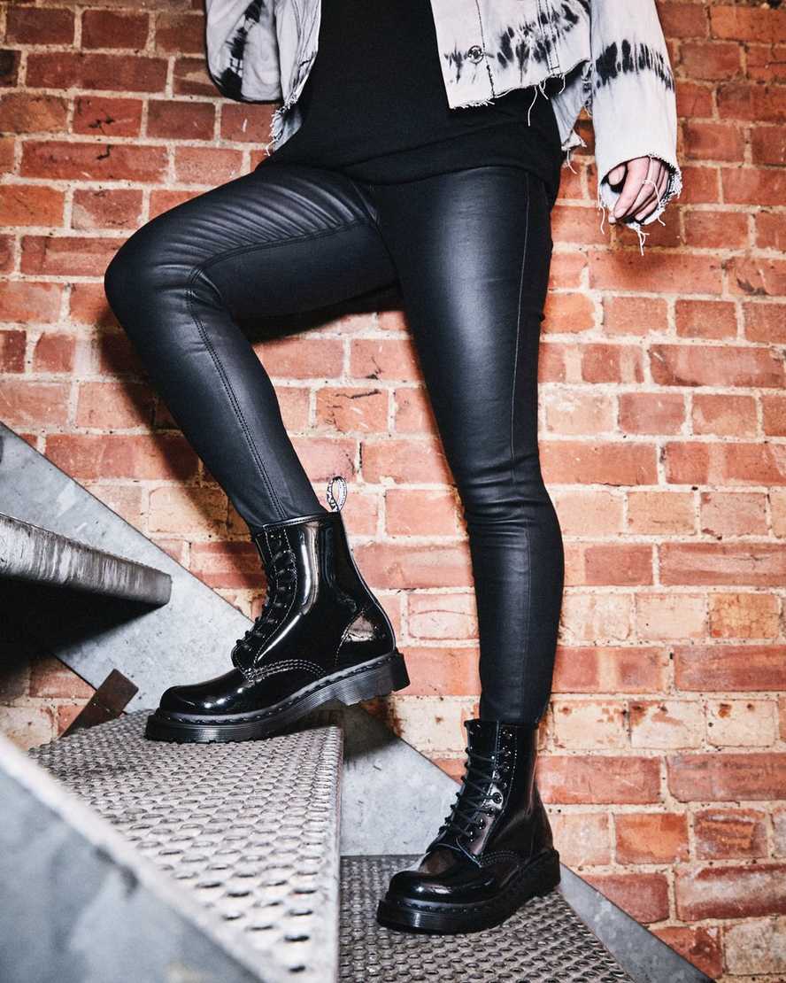 svarta dr martens 1460 mono patent damstövlar med snörning