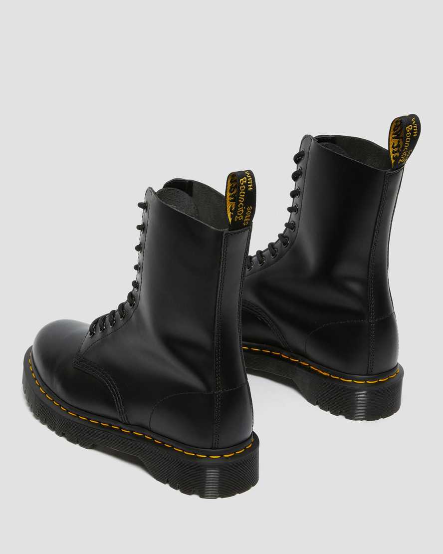 svarta dr martens 1490 bex smooth damstövlar med halva vaden