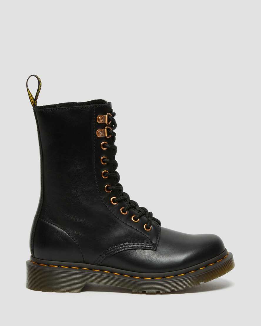 svarta dr martens 1490 rose gold hardware damstövlar med halva vaden