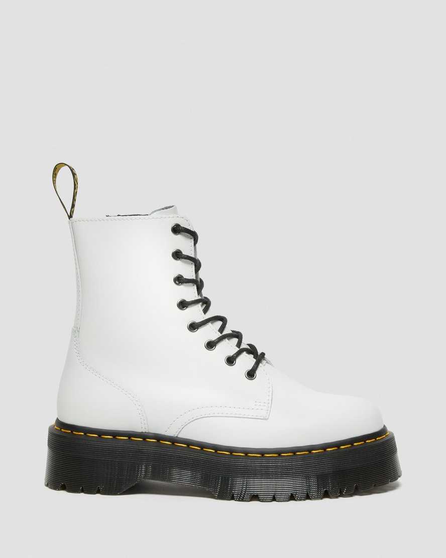 vita dr martens jadon smooth platåstövlar för dam