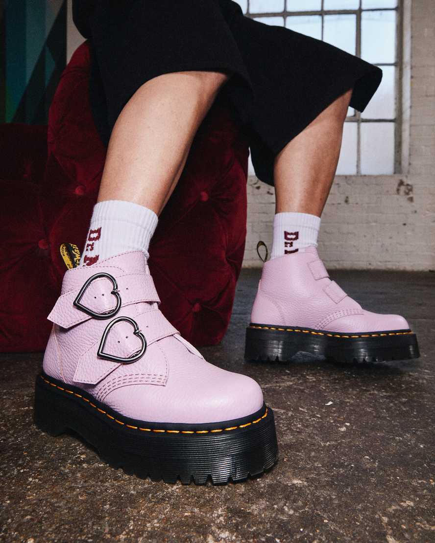 rosa dr martens devon heart dam platåstövlar