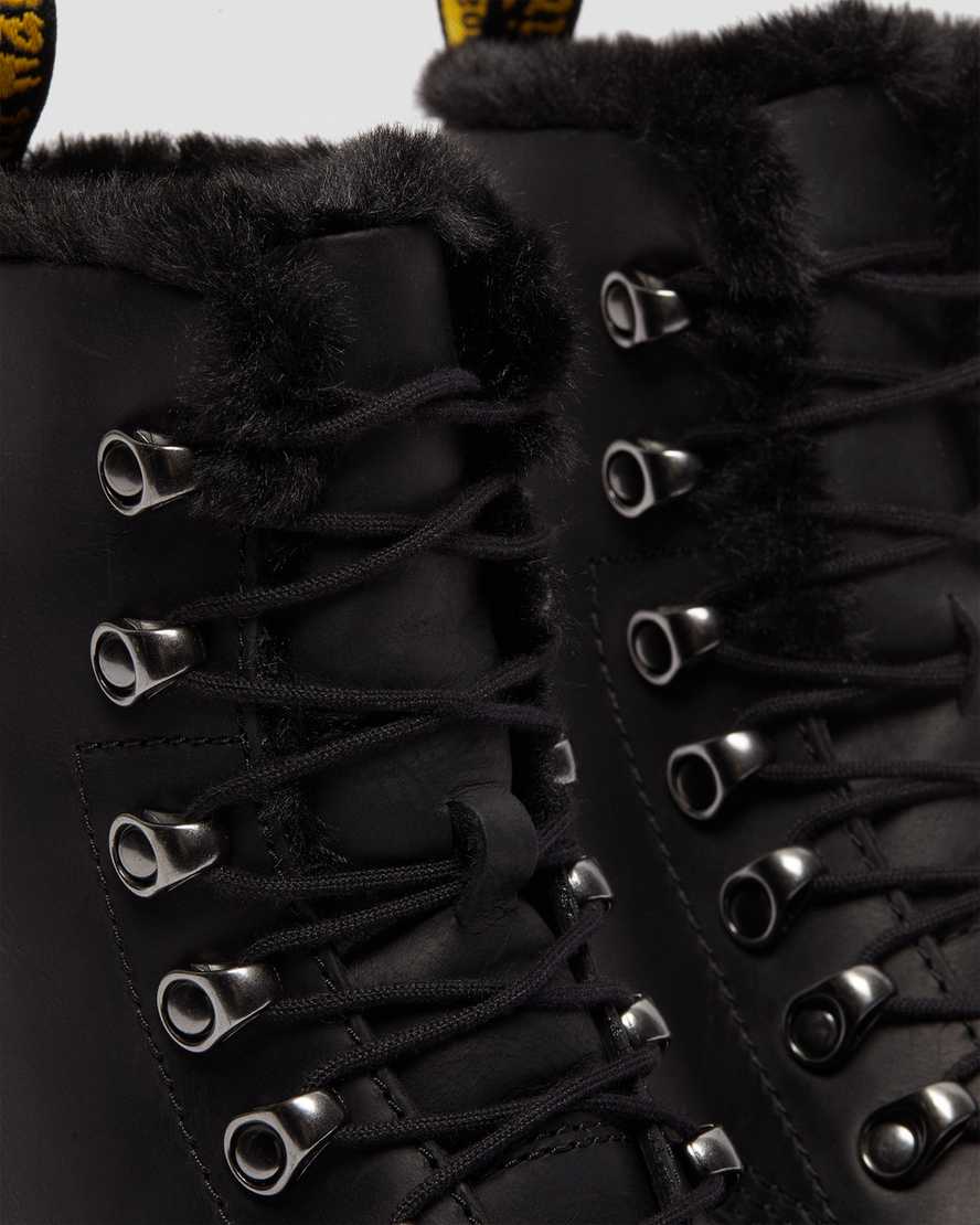 svarta dr martens leona faux fur platåstövlar för dam