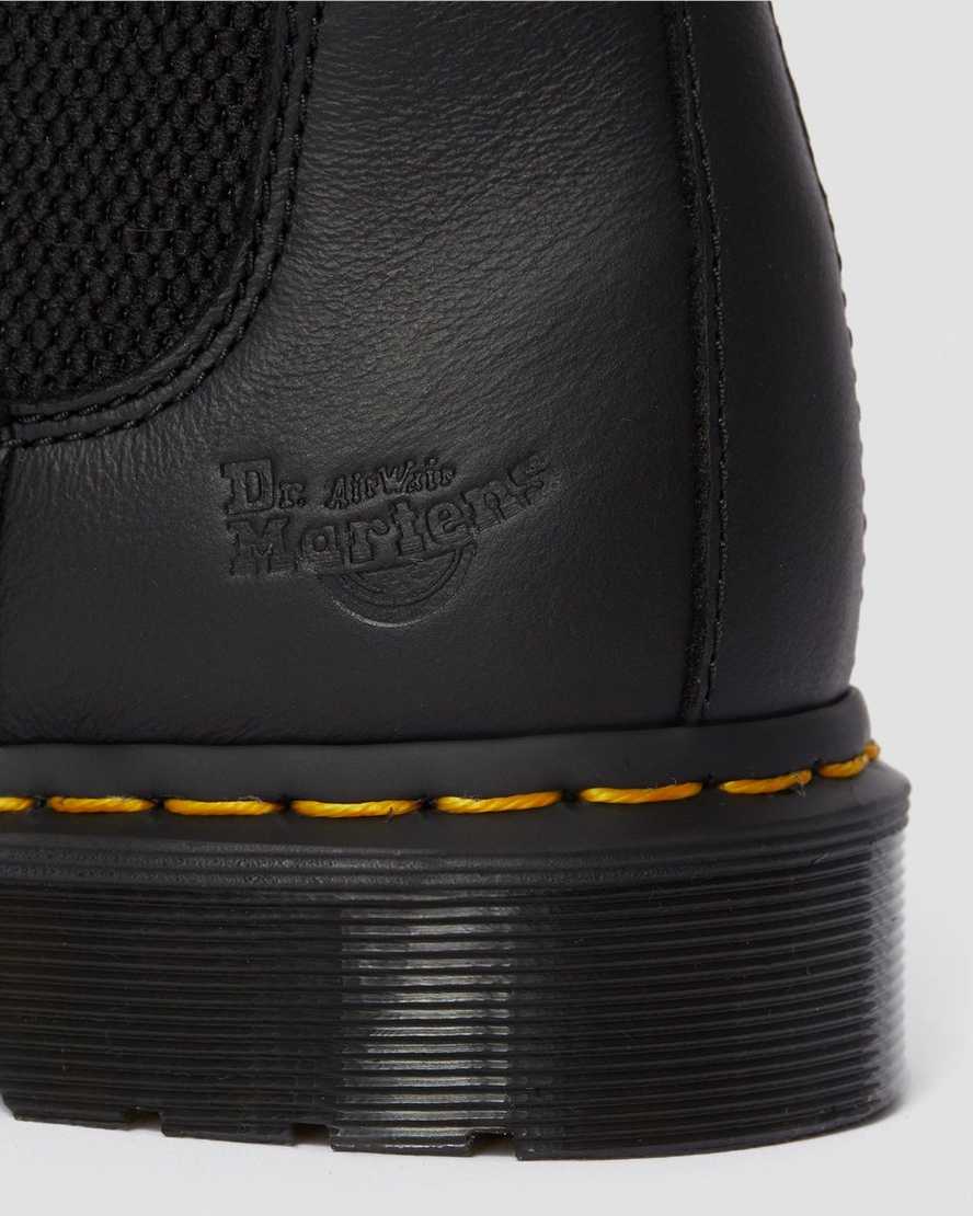 svarta dr martens arbor newark steel toe arbetsstövlar för dam
