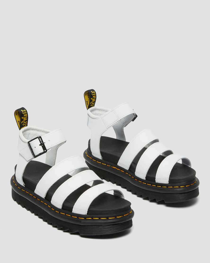 vita dr martens blaire hydro gladiatorsandaler för kvinnor