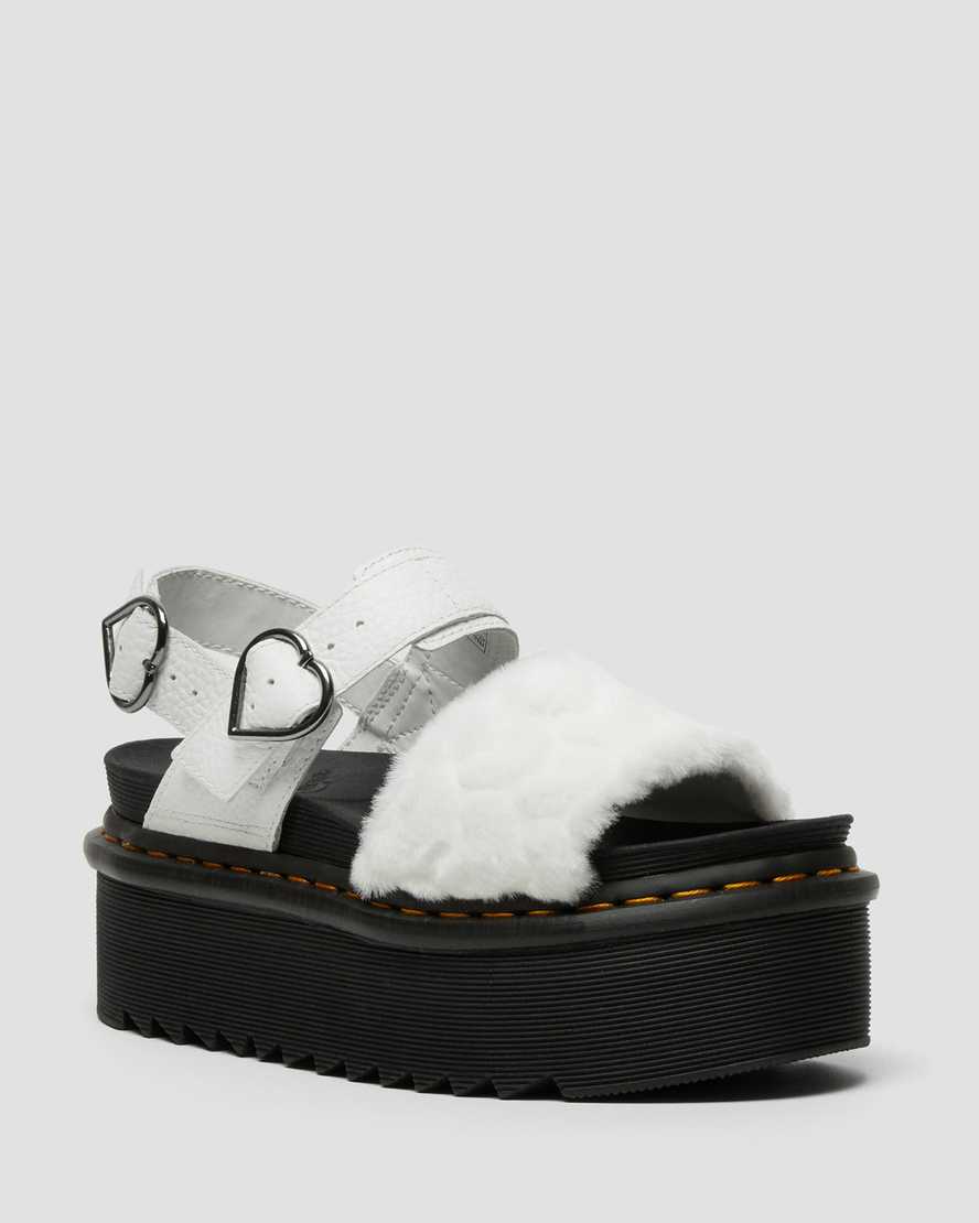 vita dr martens voss fluffy fuskpäls platåsandaler för dam