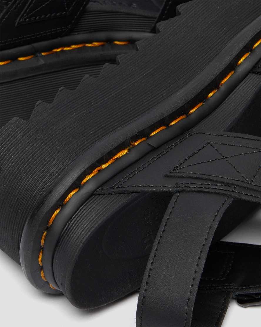 svarta dr martens voss strap dam platåsandaler