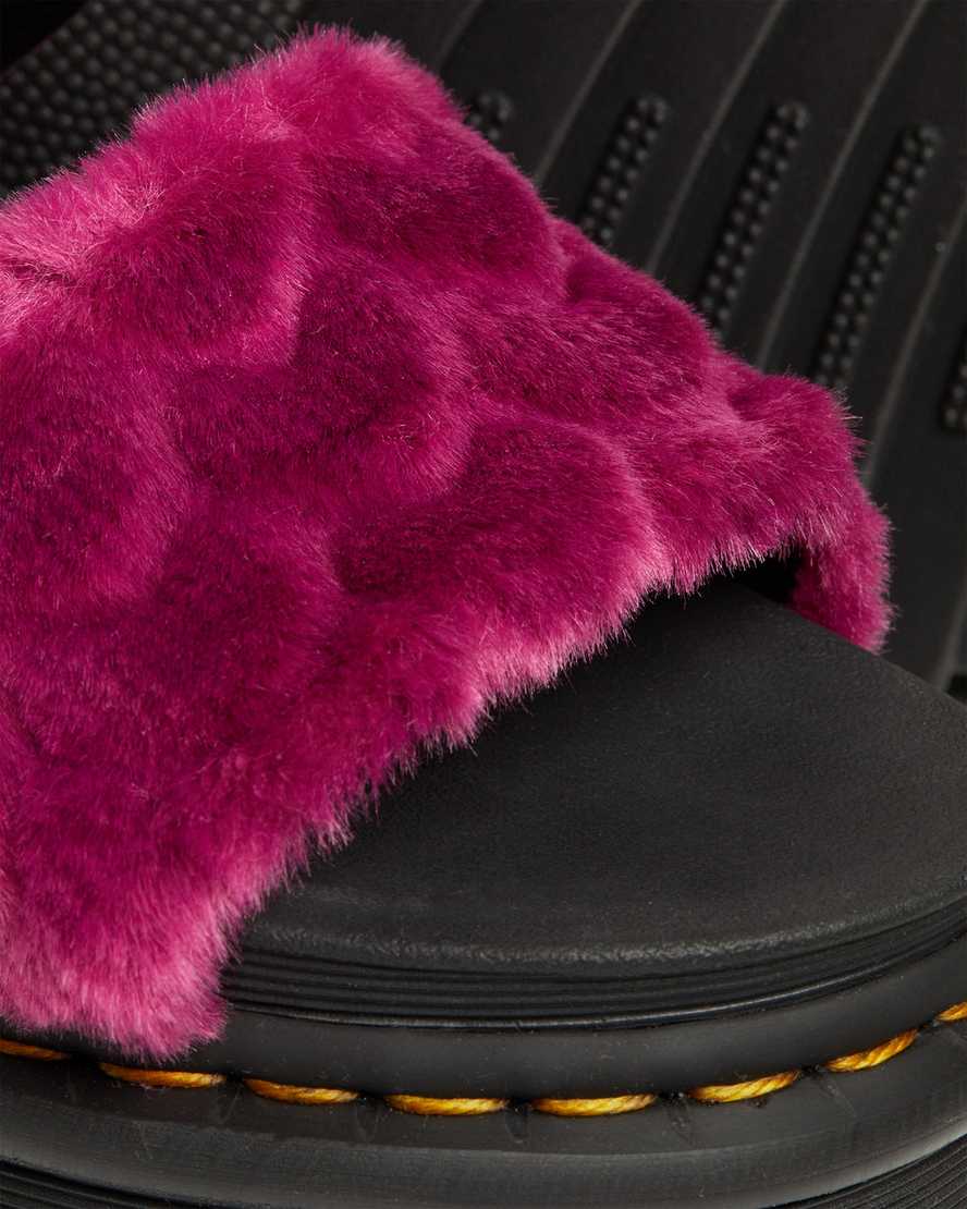 rosa dr martens voss fluffy fuskpäls platåsandaler för dam