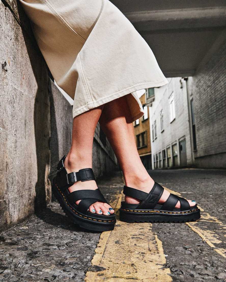 svarta dr martens voss ii damsandaler med rem