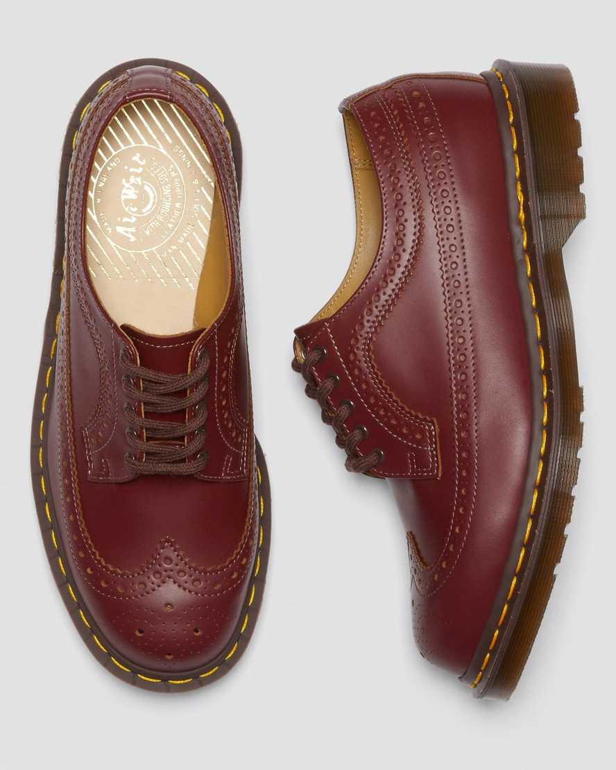 röda dr martens 3989 vintage made in england dam brogueskor