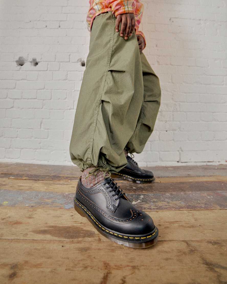 svarta dr martens 3989 vintage made in england dam brogueskor