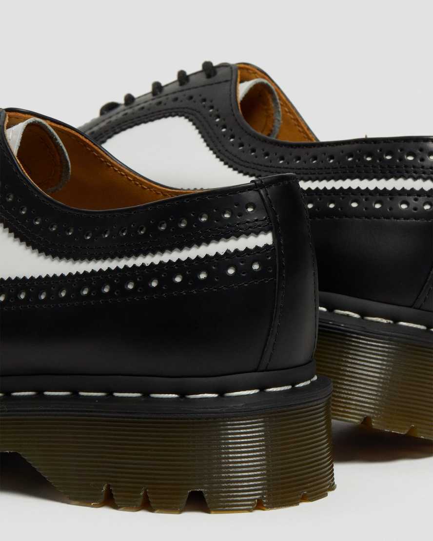 svarta dr martens 3989 bex smooth brogueskor för dam