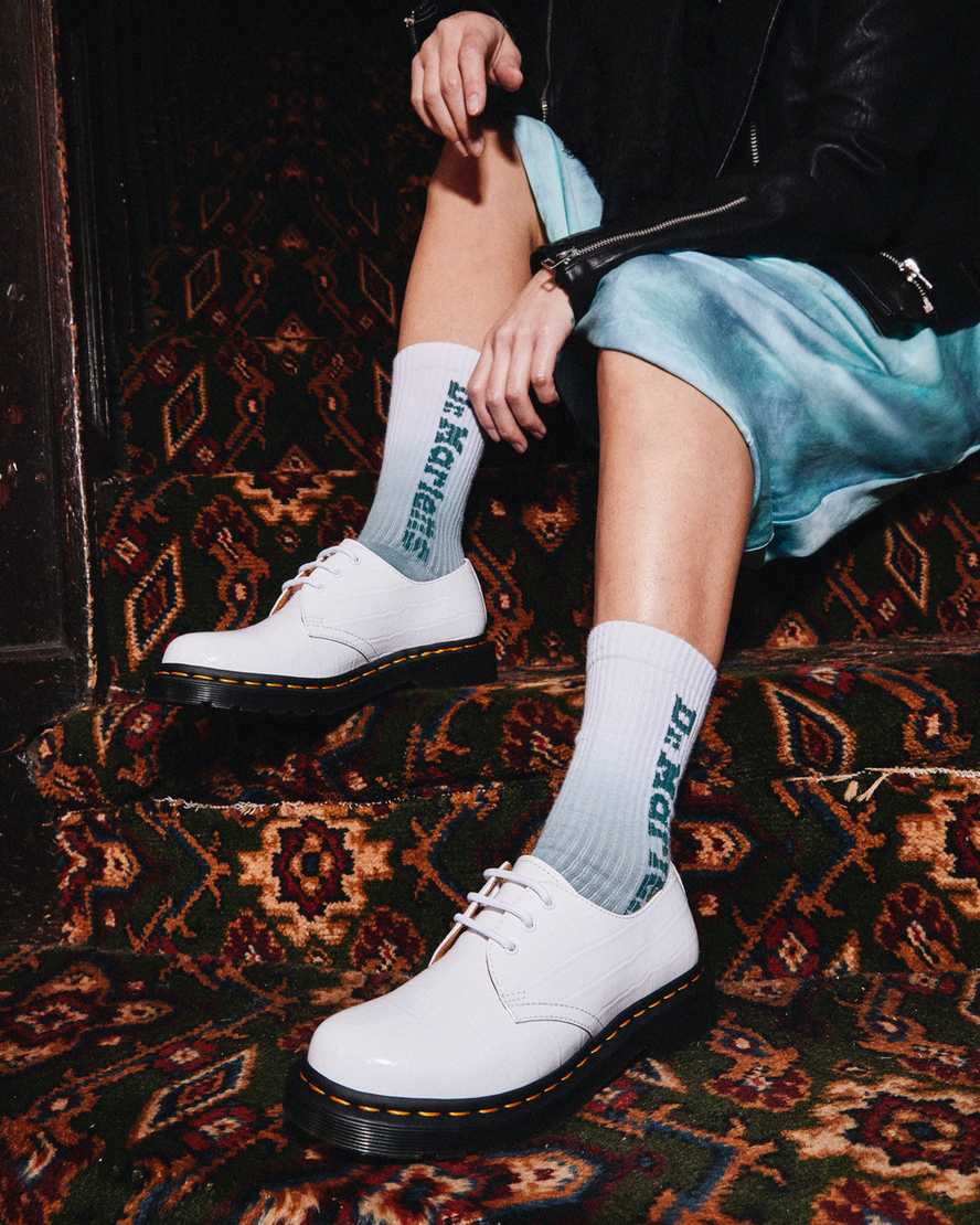 vita dr martens 1461 patent croc emboss damskor