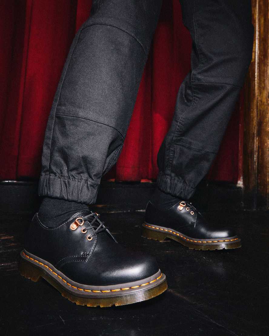 svarta dr martens 1461 rose gold hardware dam fritidsskor