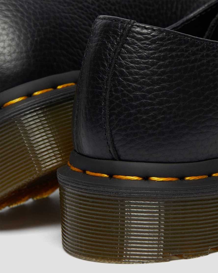 svarta dr martens 1461 iridescent hardware damskor med snörning