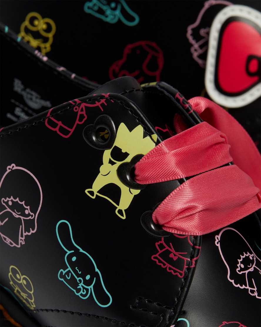 svarta dr martens hello kitty friends 1461 smooth oxfordskor för dam