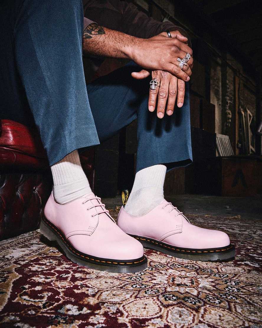 rosa dr martens 1461 iced smooth oxfordskor för kvinnor
