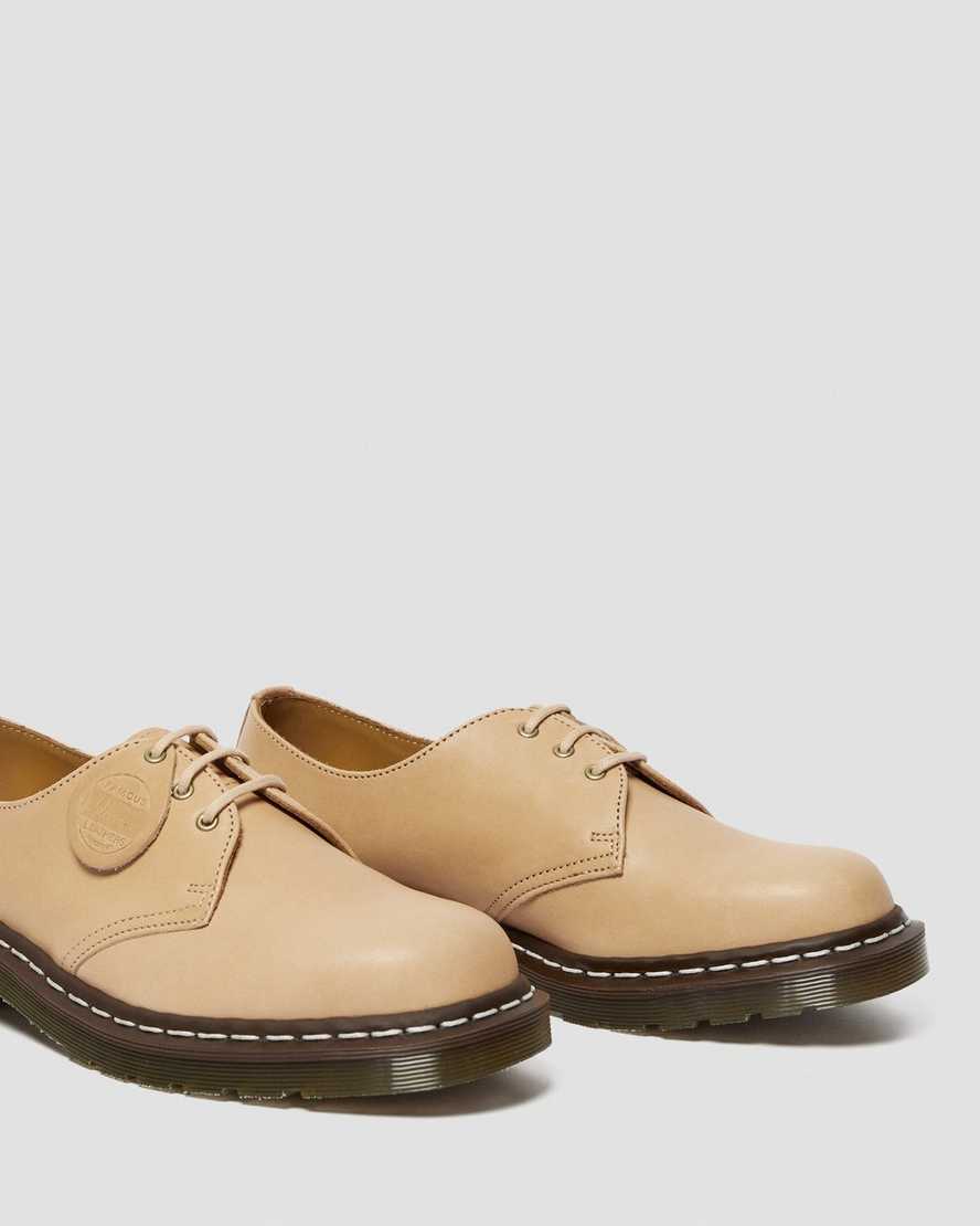 dr martens 1461 veg tan oxfordskor för kvinnor i beige